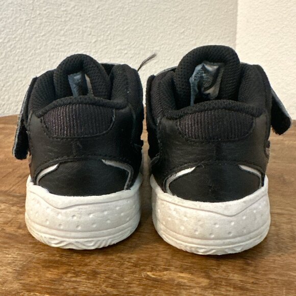 Jordan Max Aura 4 - Picture 3 of 8